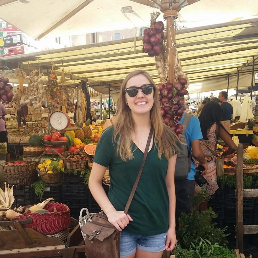 Meet your Posher, Hannah